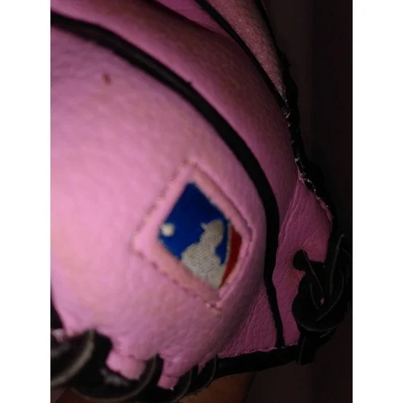 Two WILSON Child's T-Ball/Baseball Gloves (10" / 10.5" RHT) | Pink - Picture 5 of 12